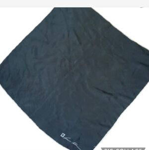 Vintage Anne Klein scarf‎